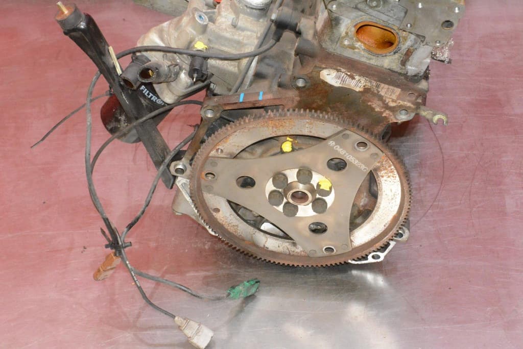 Moteur AZM — vue 8