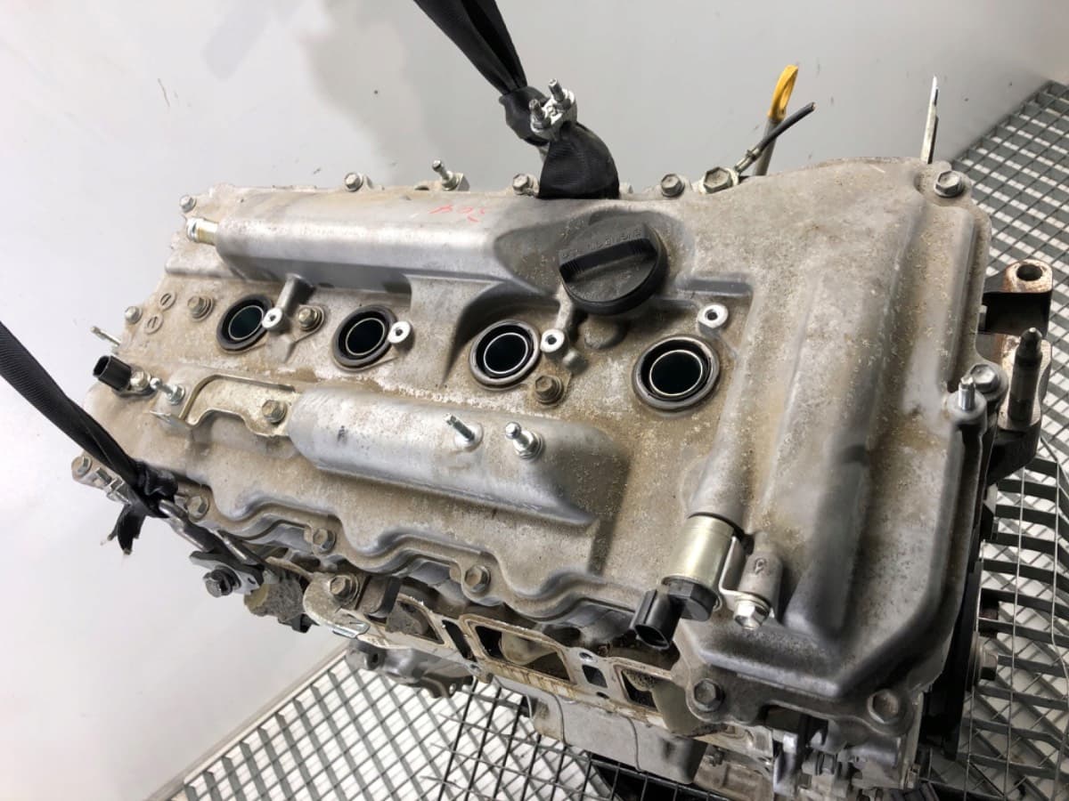 Moteur 2AR-FXE — vue 3