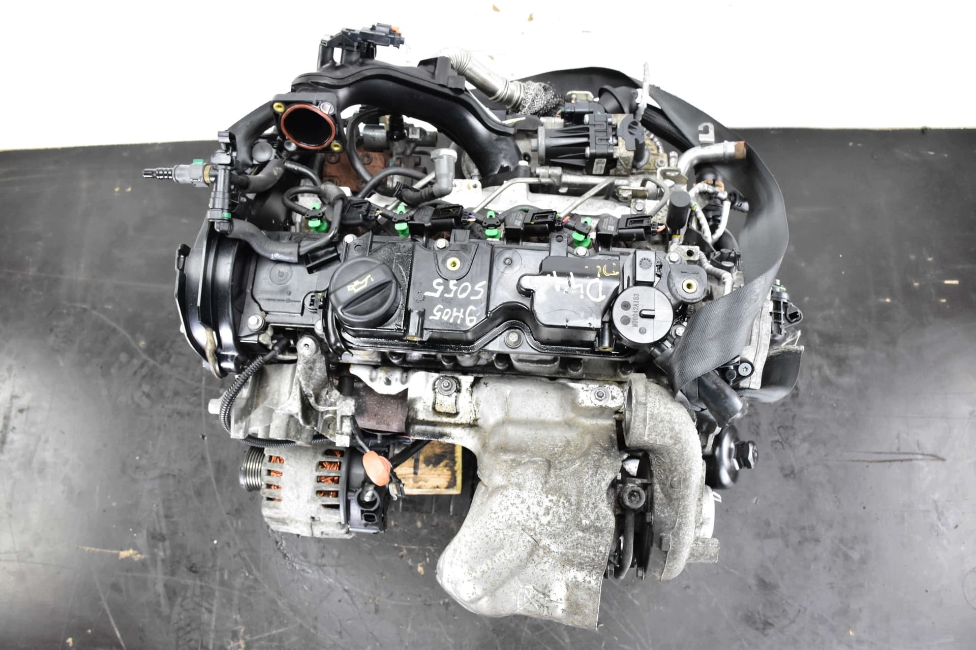 Moteur 9HR (DV6C) — vue 2