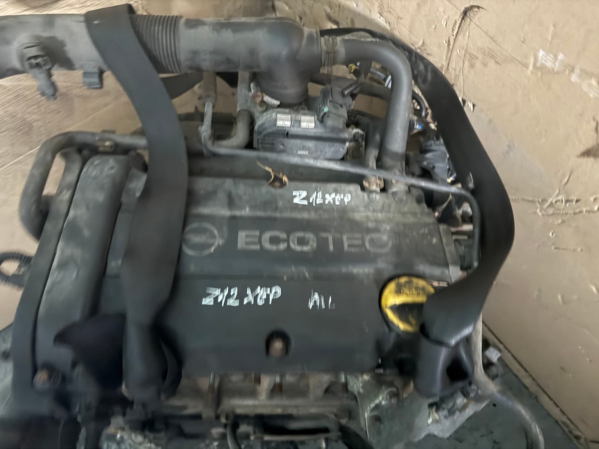 Moteur Z 12 XEP — vue 2