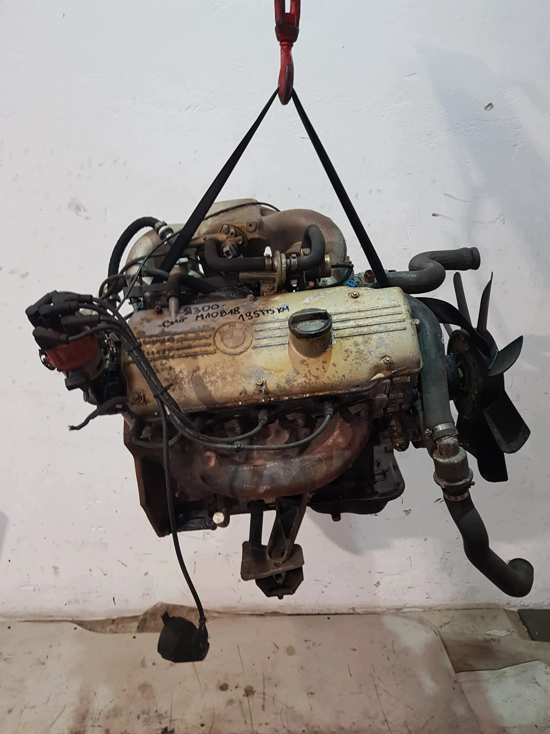 Moteur M10 B18 (184EZ) — vue 2