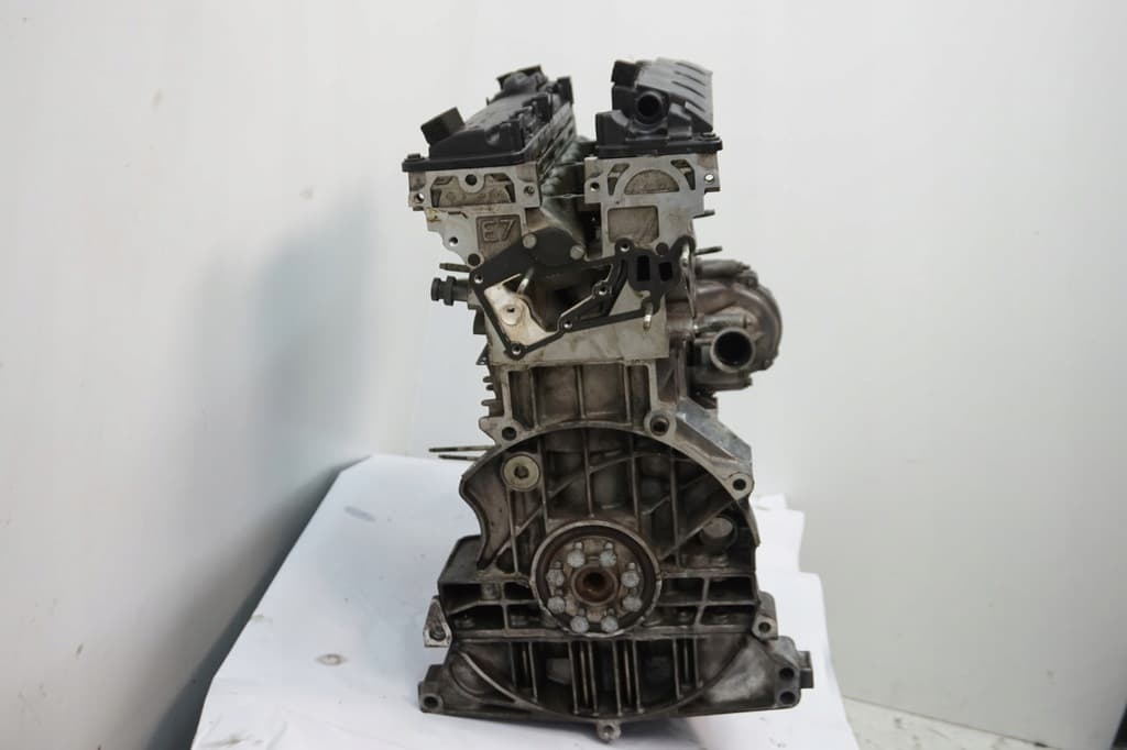 Moteur 6FZ (EW7J4) — vue 3