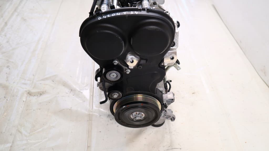 Moteur B 4204 T34 — vue 3