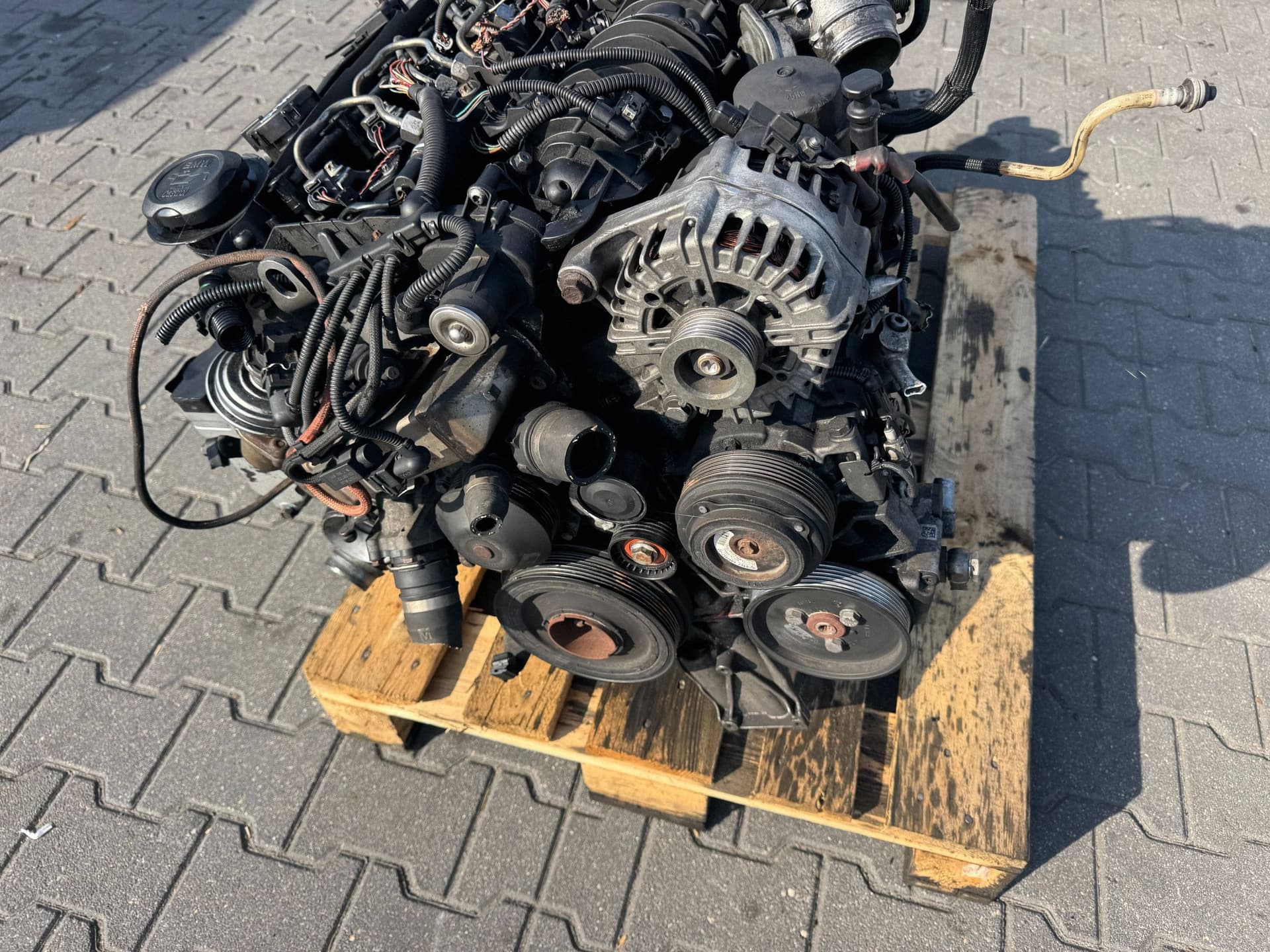 Moteur N47 D20 A — vue 2
