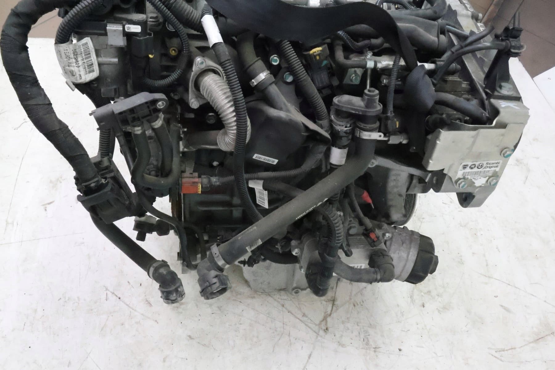 Moteur D16AA — vue 4