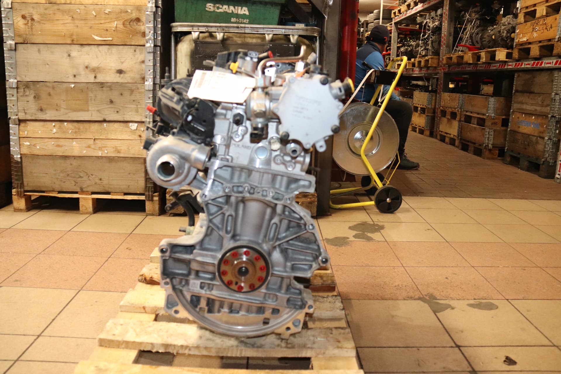 Moteur B 4204 T19 — vue 2