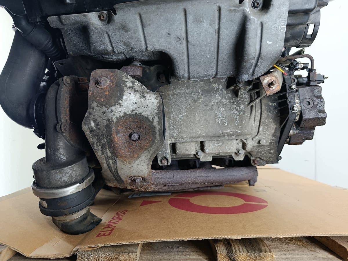 Moteur OM 640.940 — vue 2