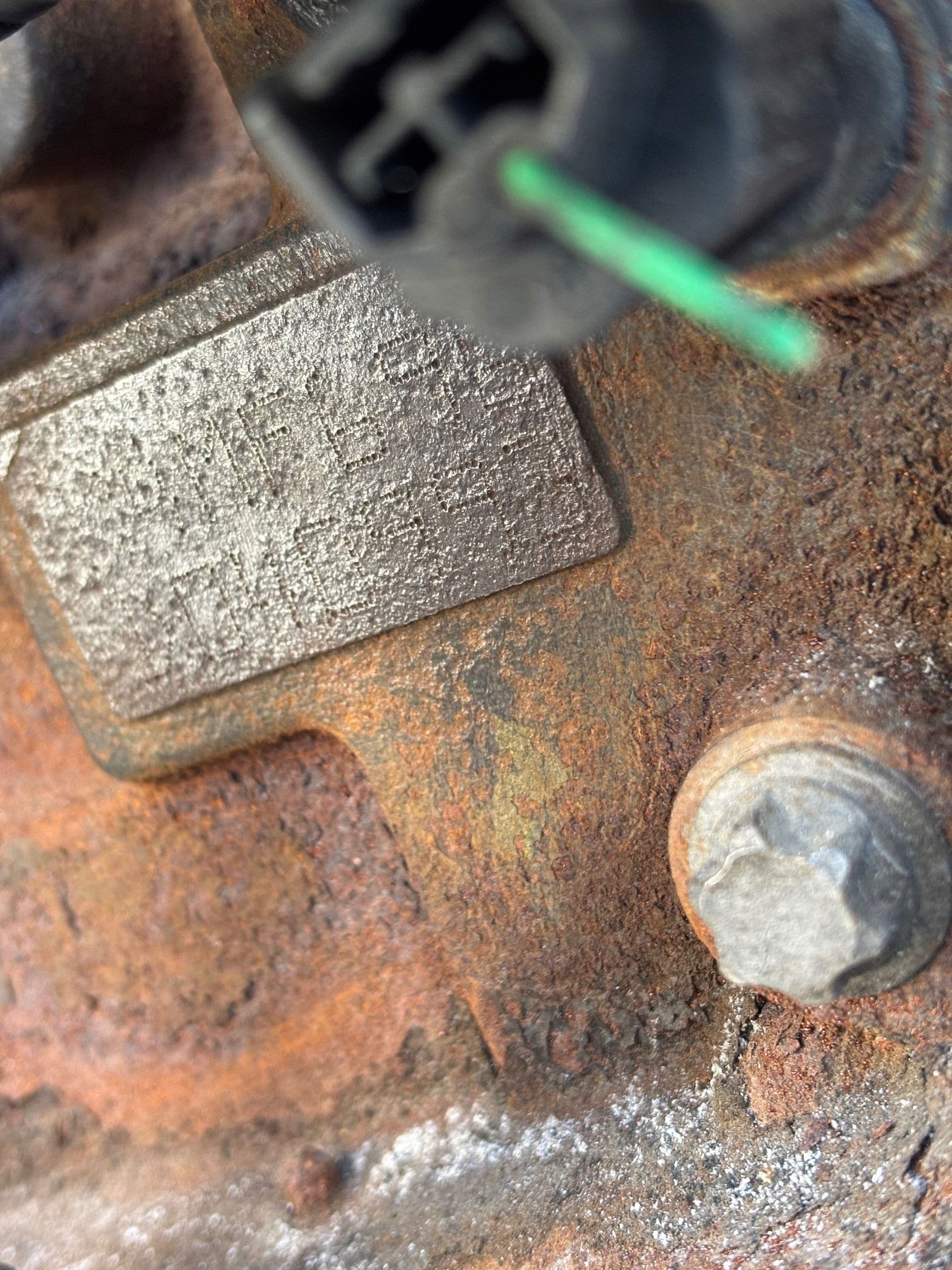 Moteur K4M 696 — vue 3