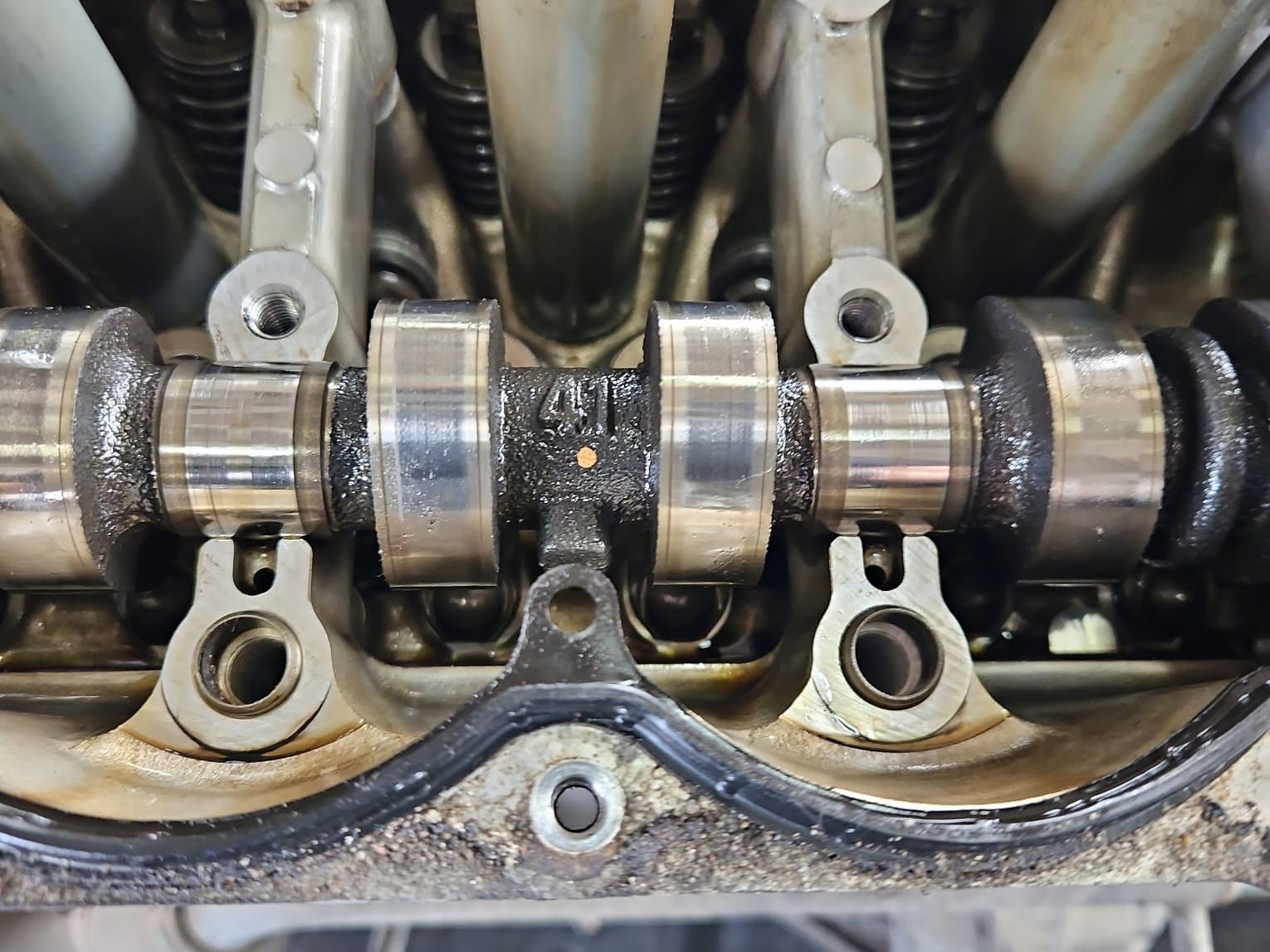 Moteur 1NR-FE — vue 2