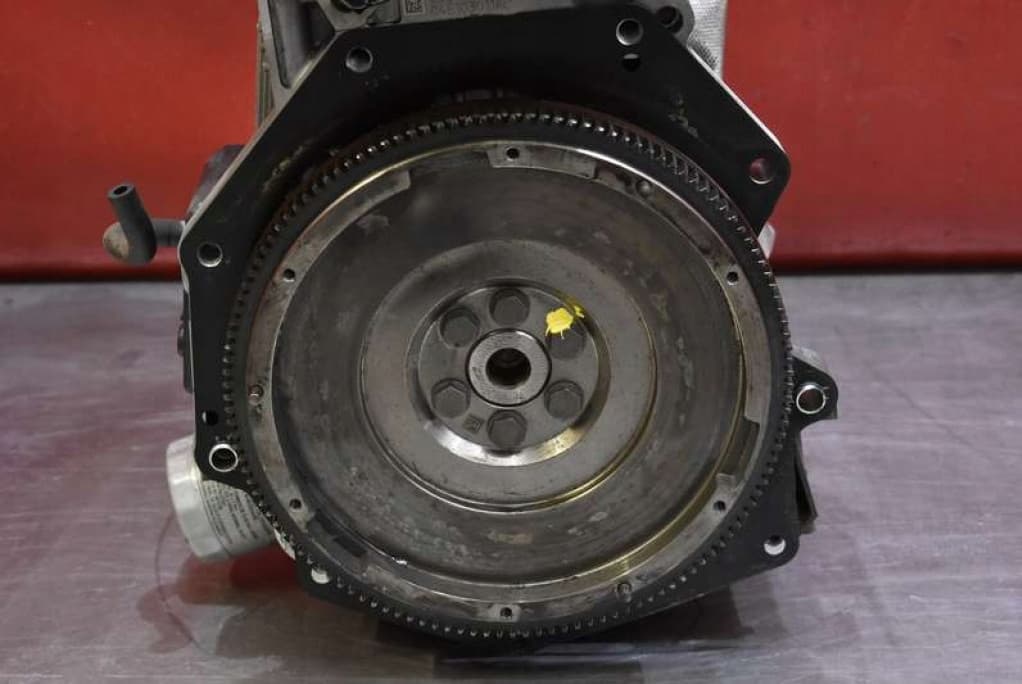 Moteur CZDB — vue 8