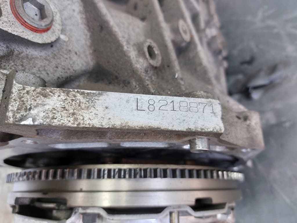 Moteur L8-DE — vue 8