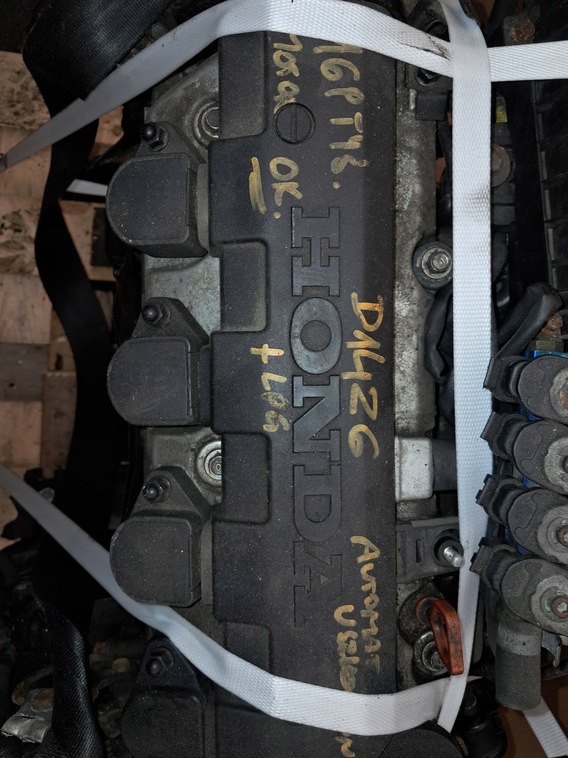 Moteur D14Z6 — vue 3