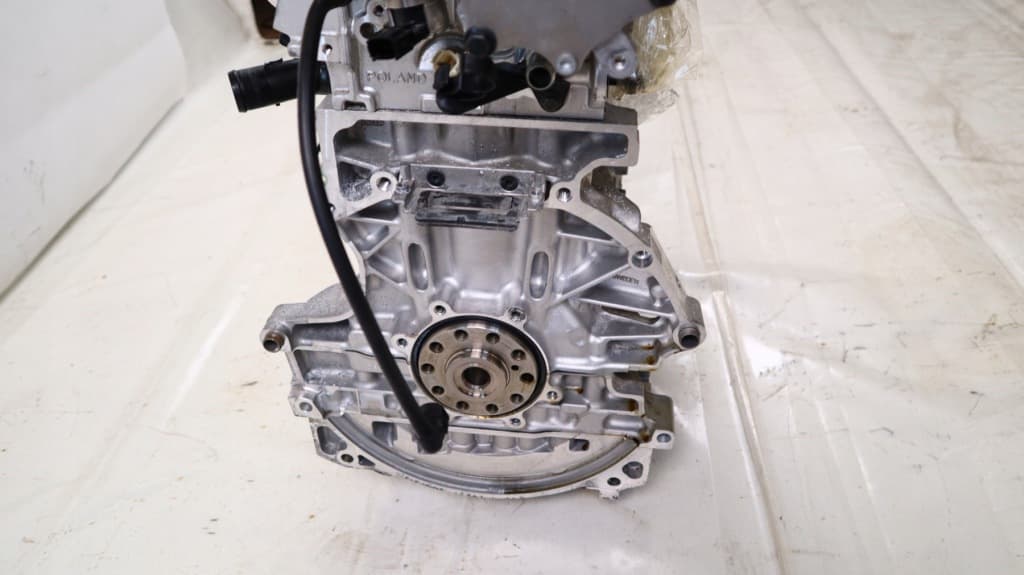 Moteur B 4204 T34 — vue 4