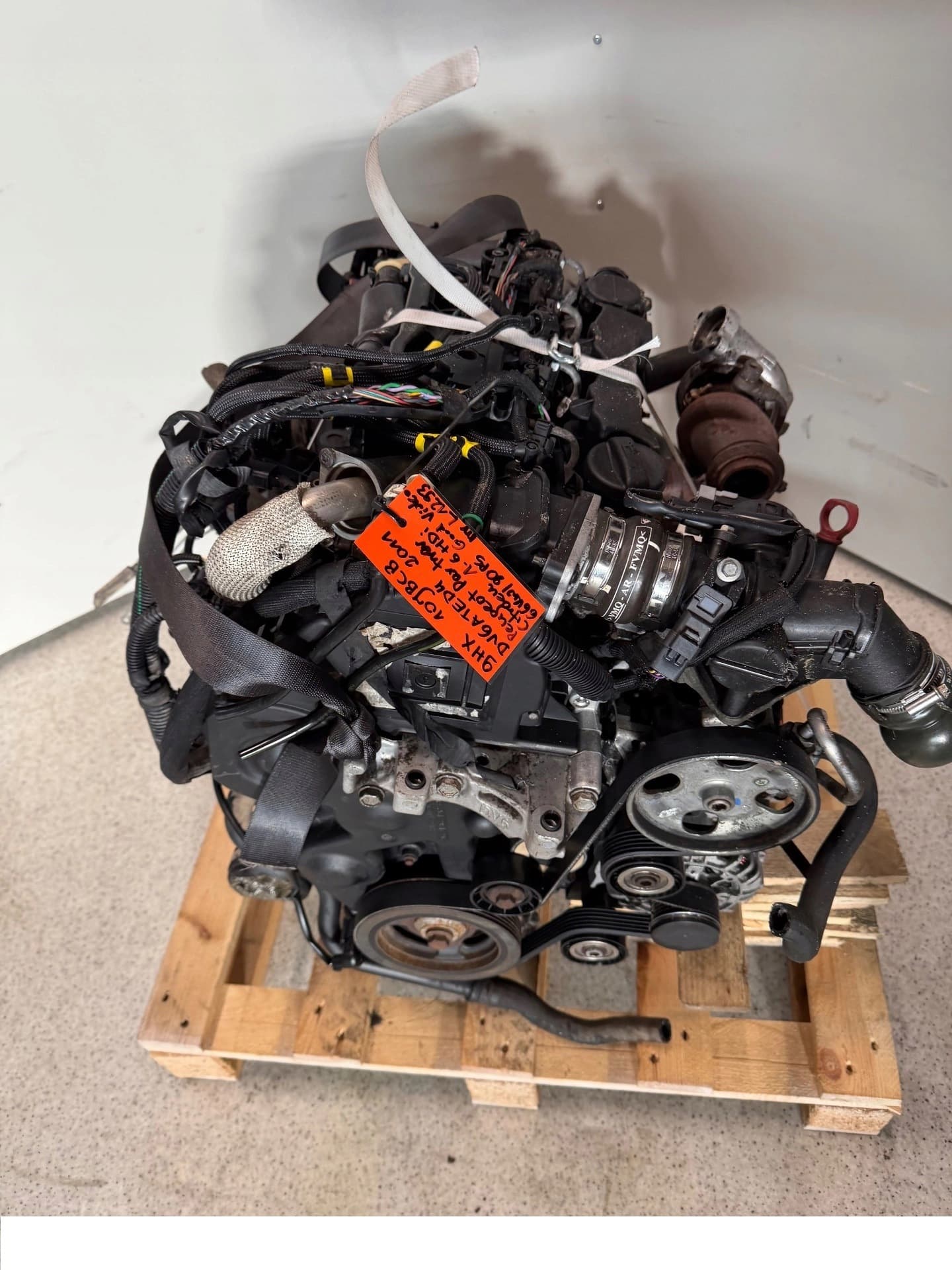 Moteur 9HX (DV6AUTED4) - Image 1