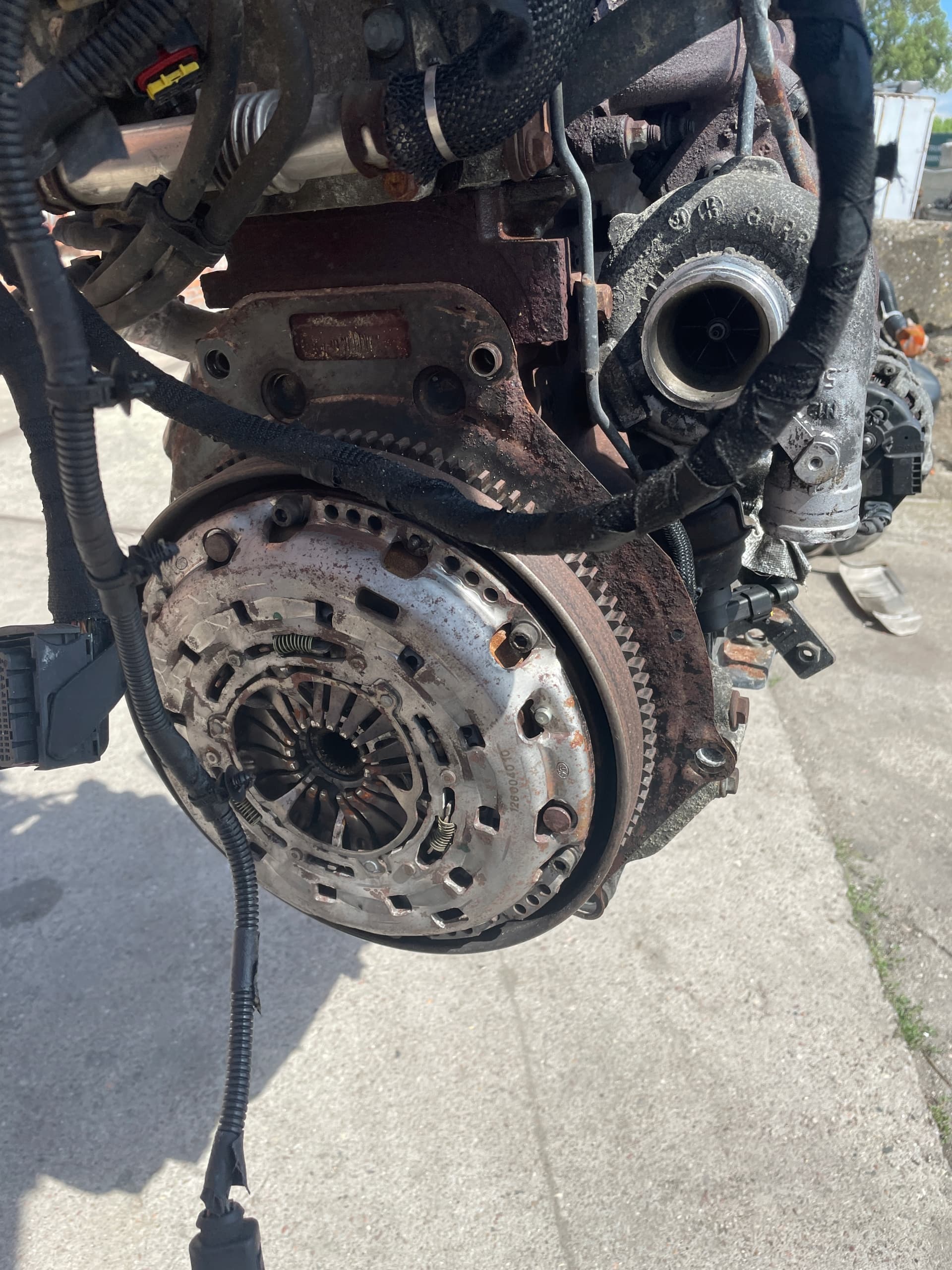 Moteur F1CE3481E — vue 3