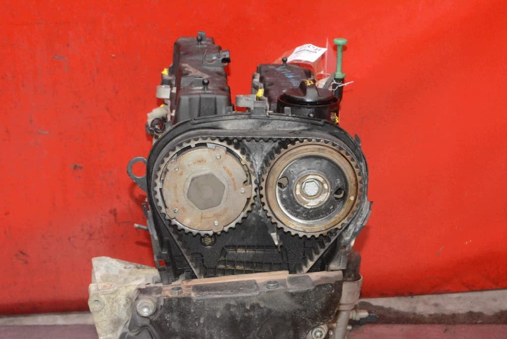 Moteur KFU (ET3J4) — vue 4