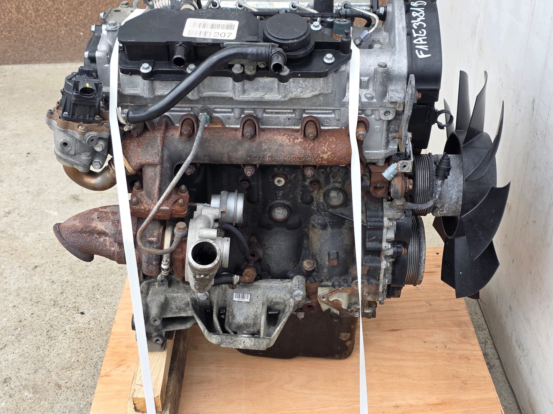Moteur F1AE3481B — vue 12