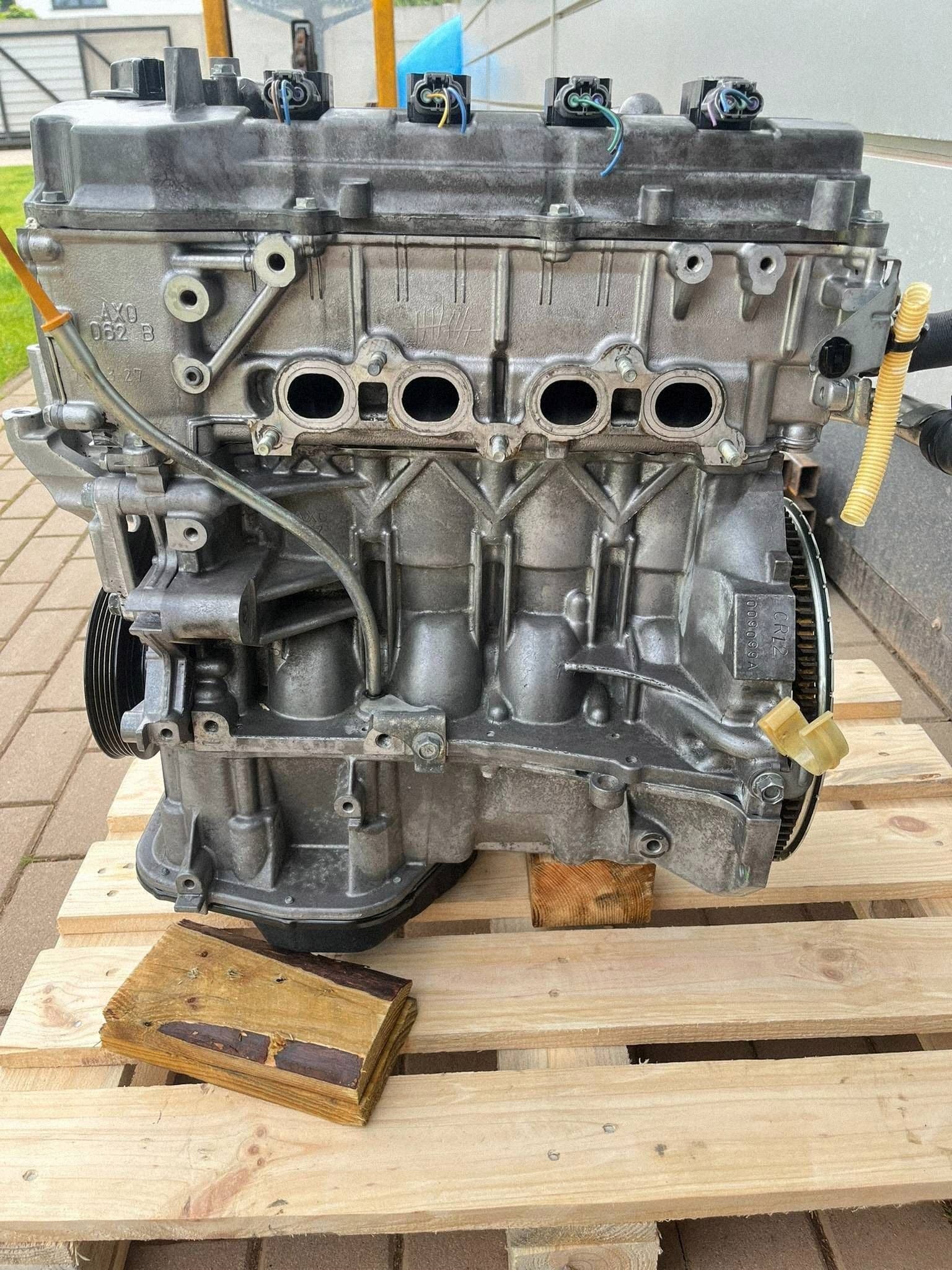 Moteur CR12DE — vue 2
