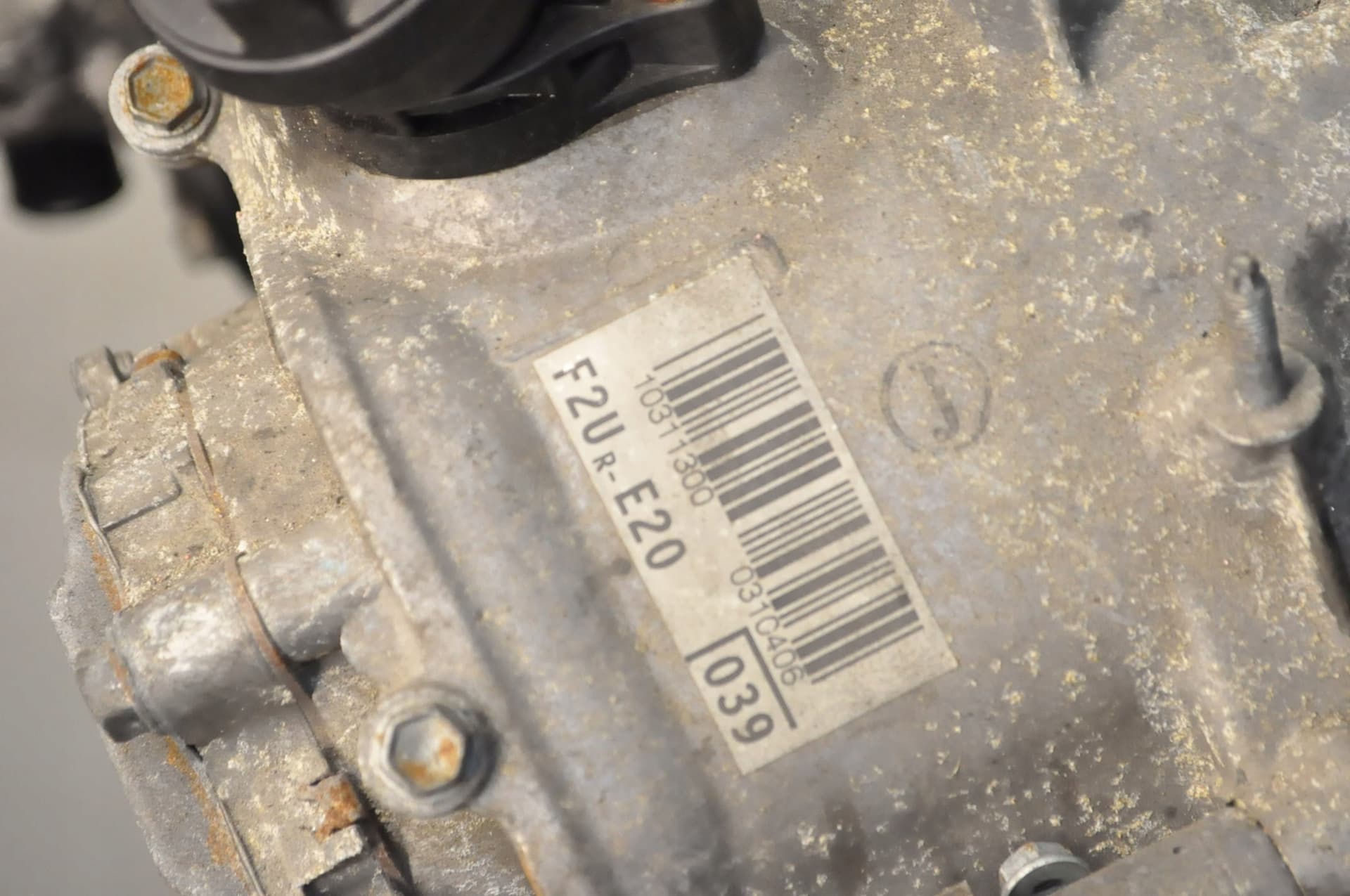 Moteur 2UR-GSE — vue 4