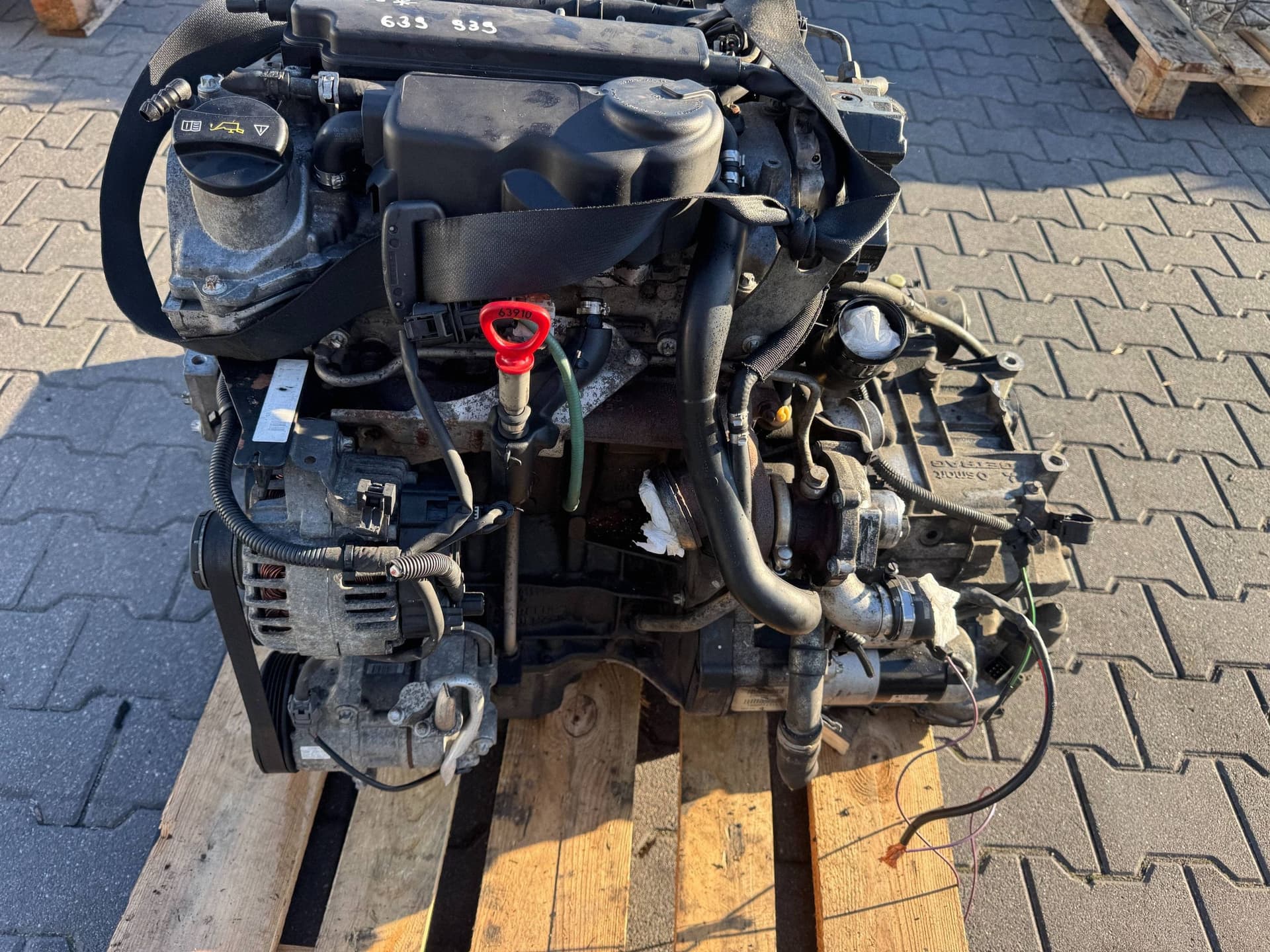 Moteur 4A90 — vue 2