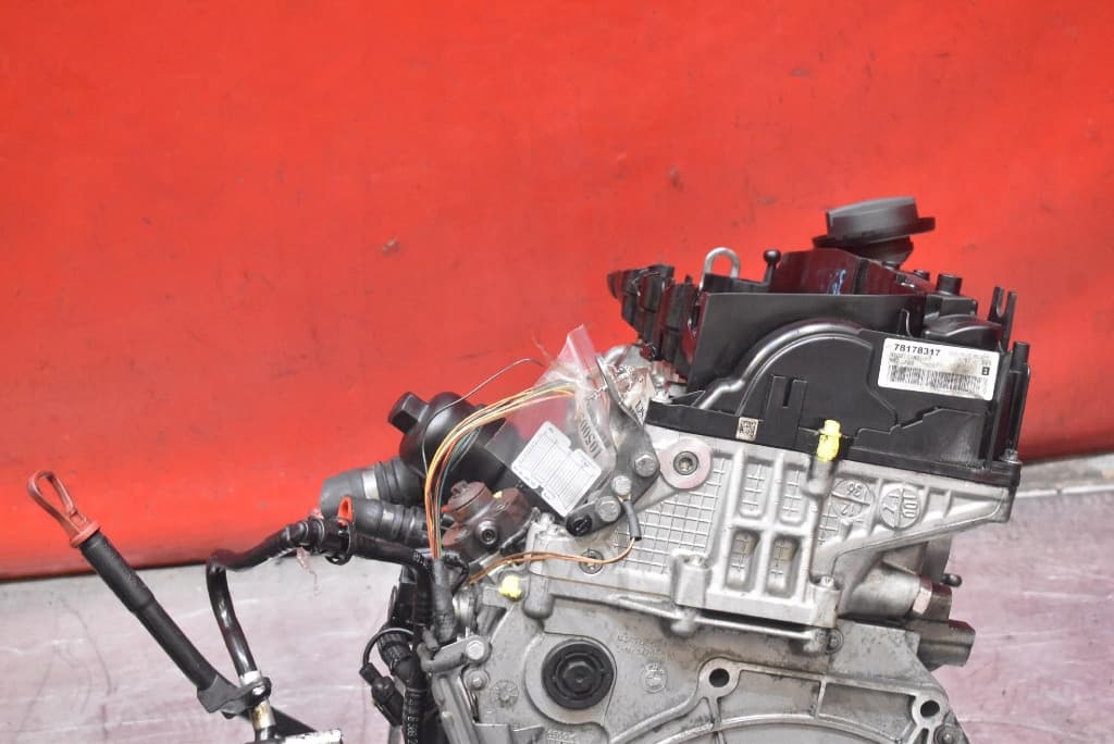 Moteur N47 D16 A — vue 4