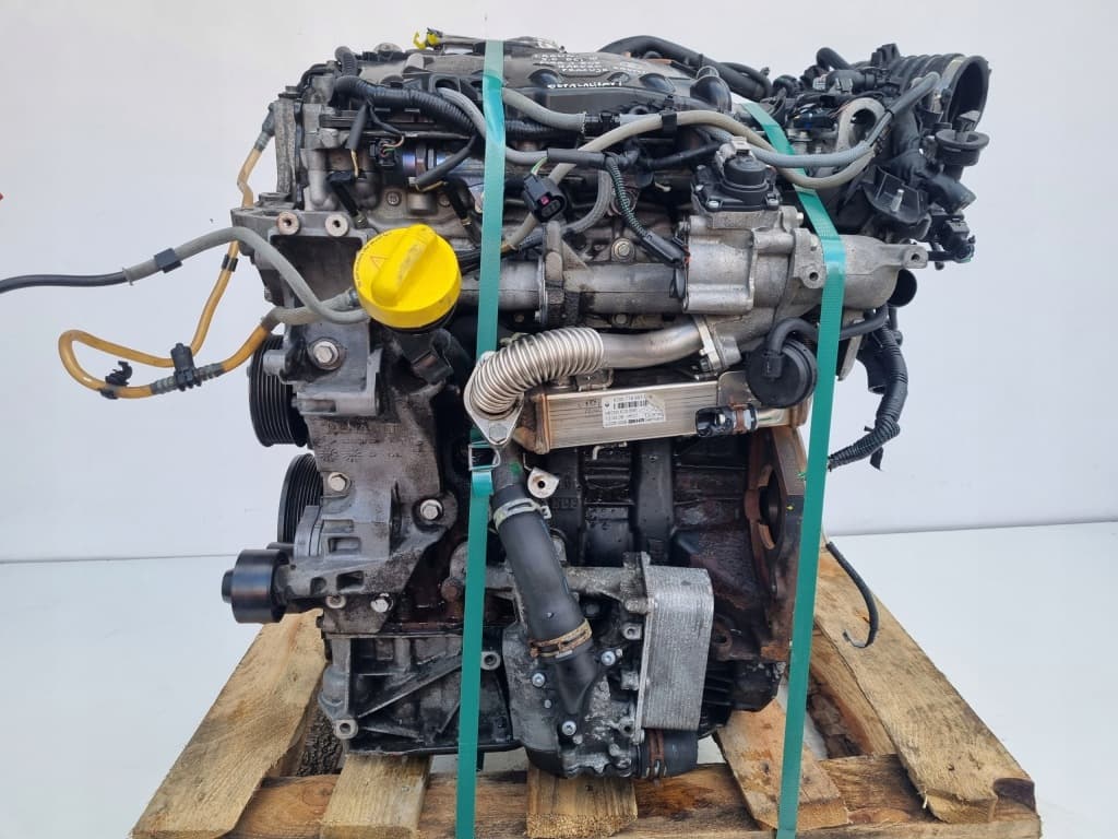 Moteur M9R 805 — vue 2