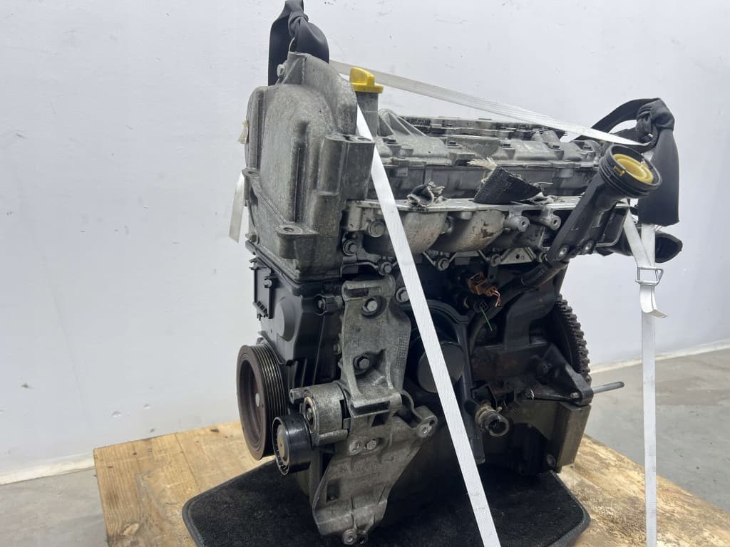 Moteur K4M 866 — vue 2