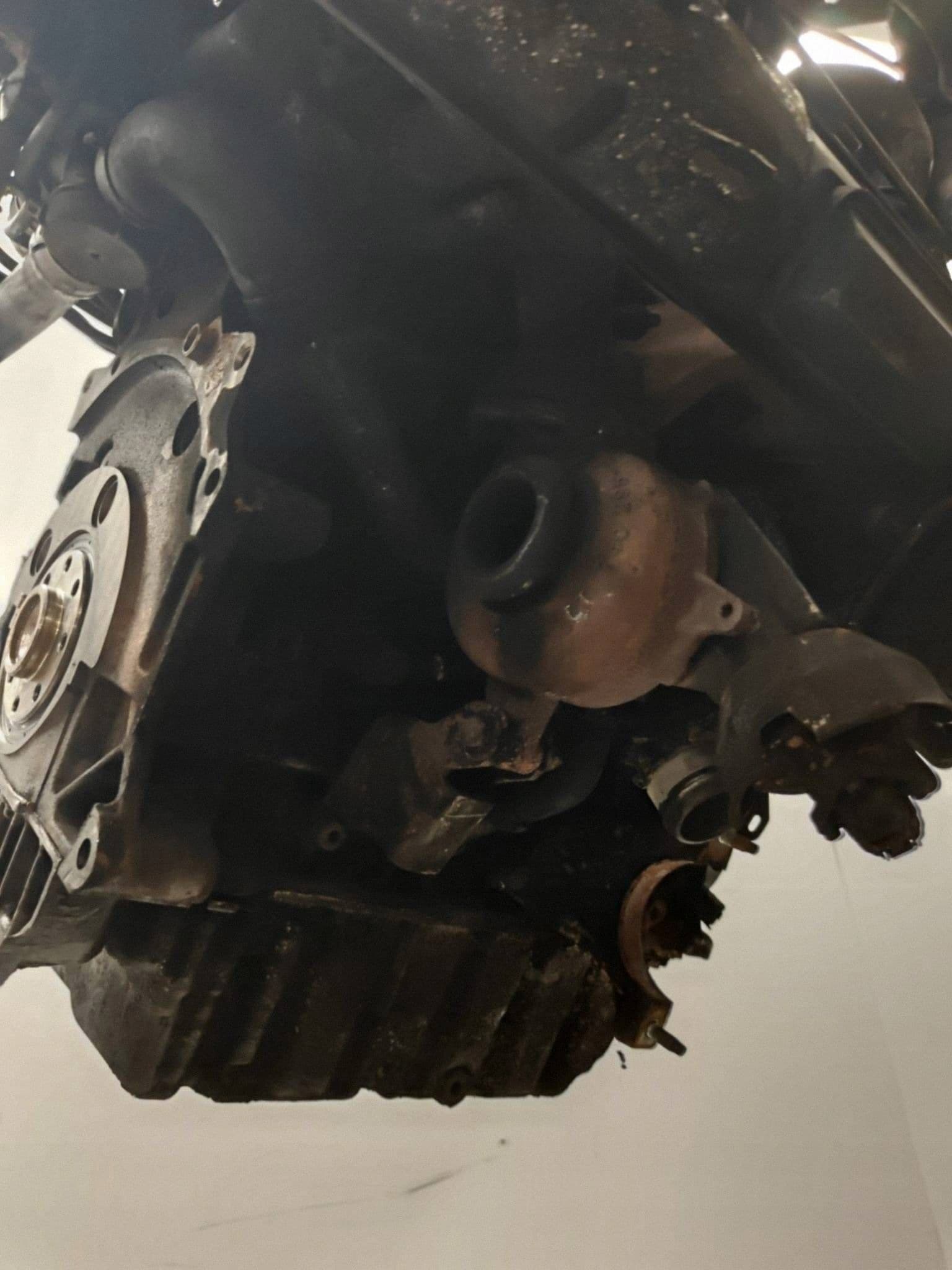 Moteur AZWA — vue 4
