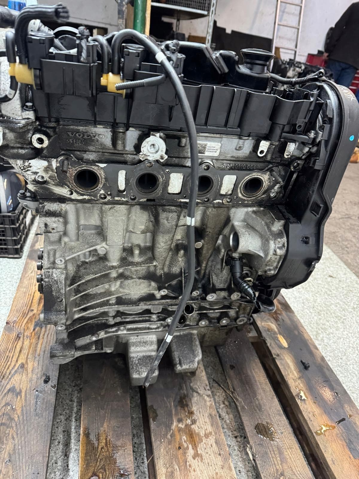 Moteur D 4204 T14 — vue 9