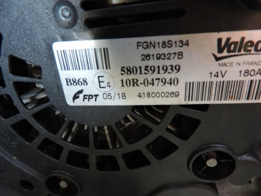Moteur F1AGL411U — vue 2