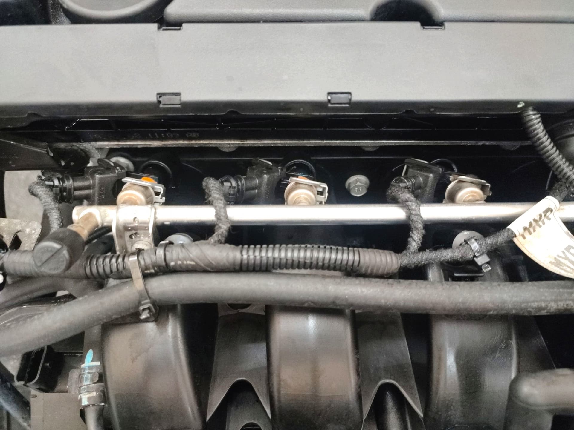 Moteur F18D4 — vue 6