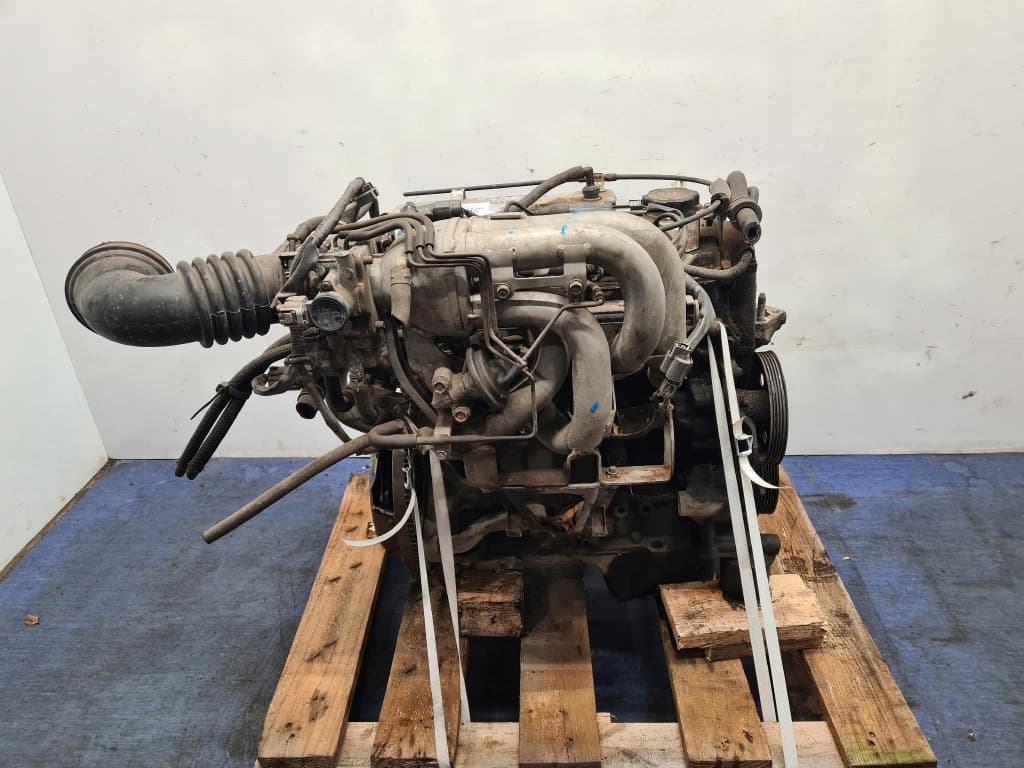 Moteur 4G18 — vue 5