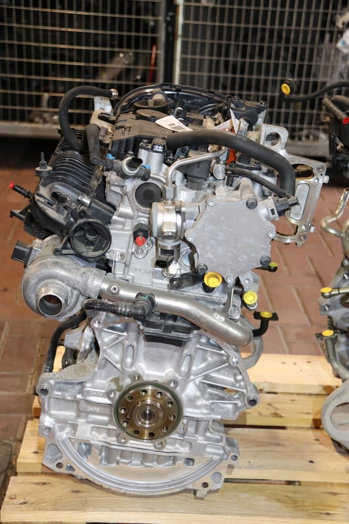Moteur B 4204 T46 — vue 4