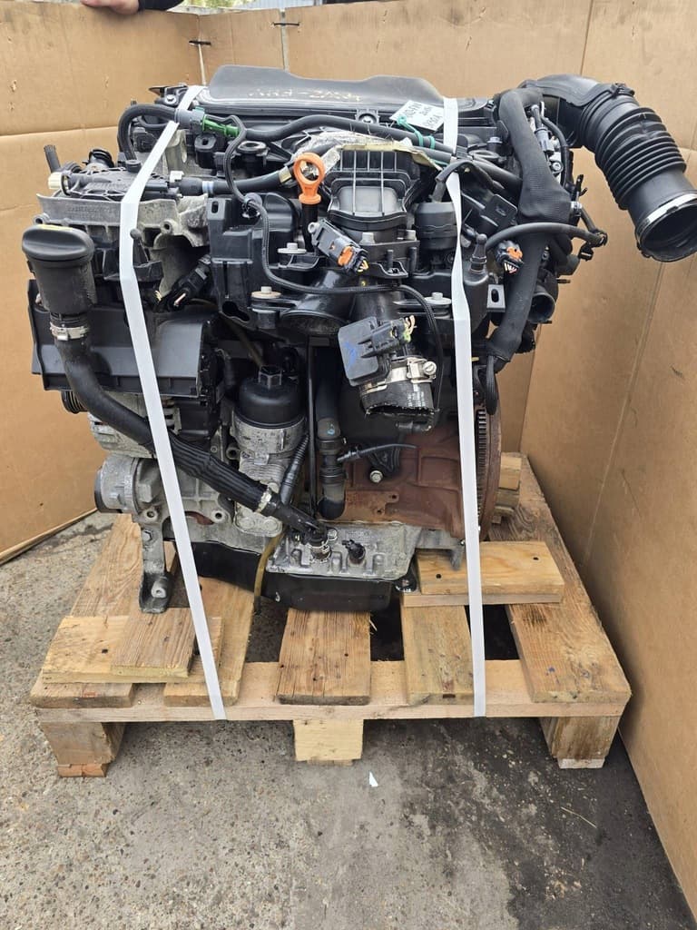 Moteur 4WZ-FHV (DW10CTED4) — vue 2