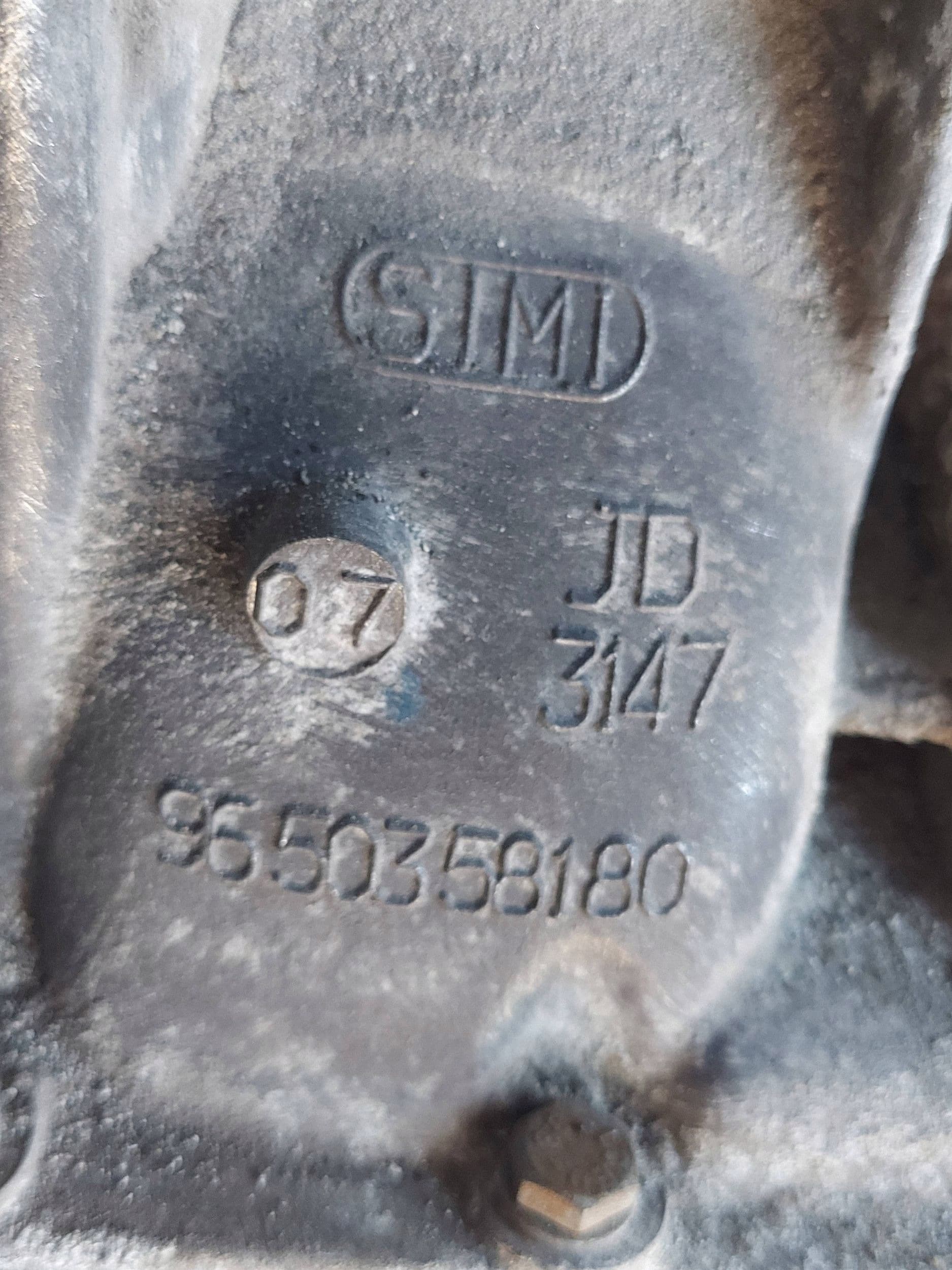 Moteur KFU (ET3J4) — vue 5