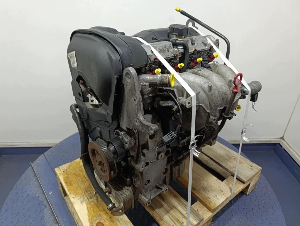 Moteur B 4204 T3 — vue 4