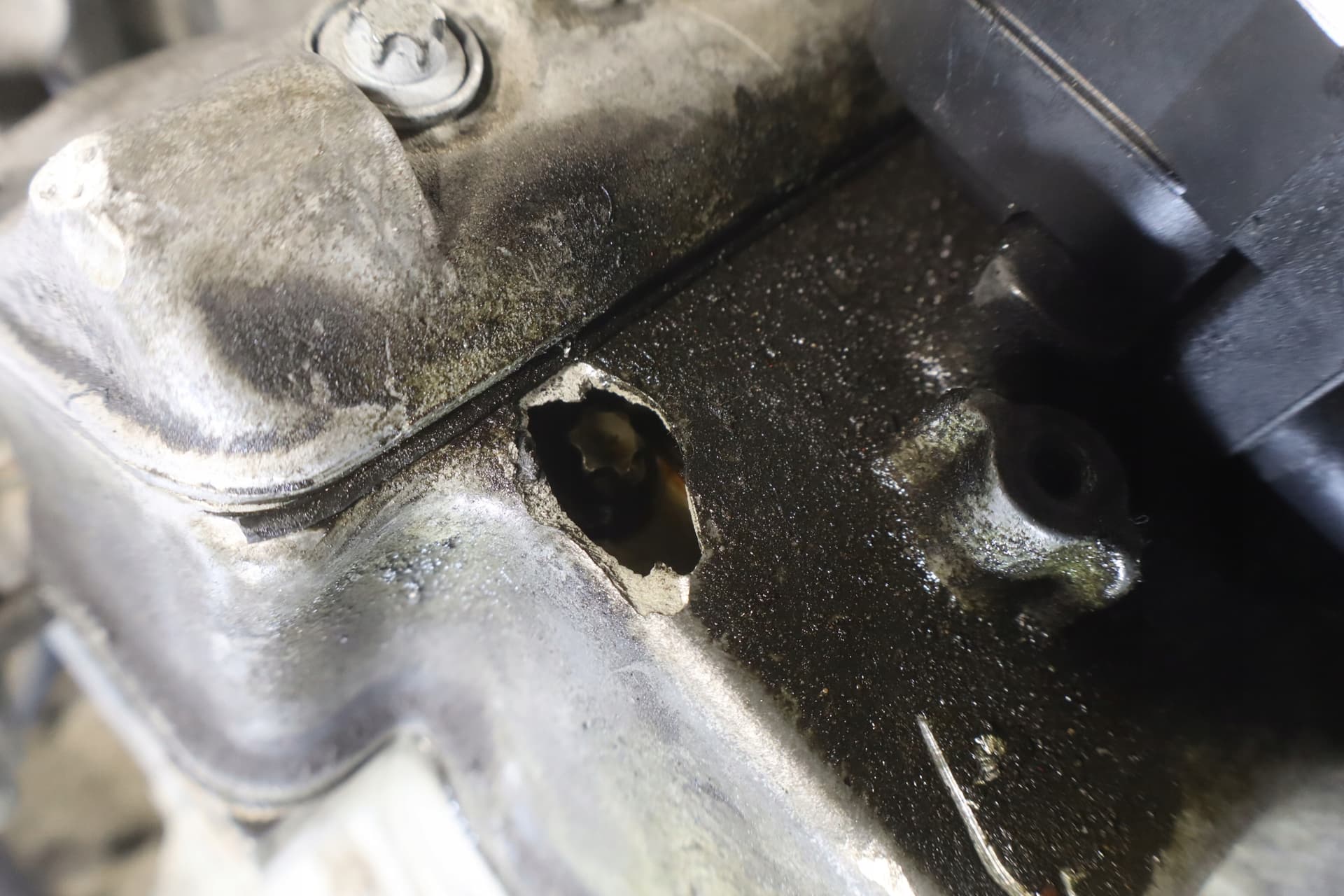 Moteur M 113.941 — vue 4