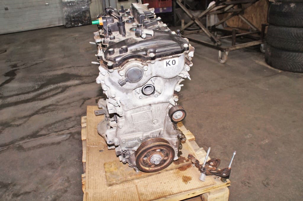Moteur 8AR-FTS — vue 3