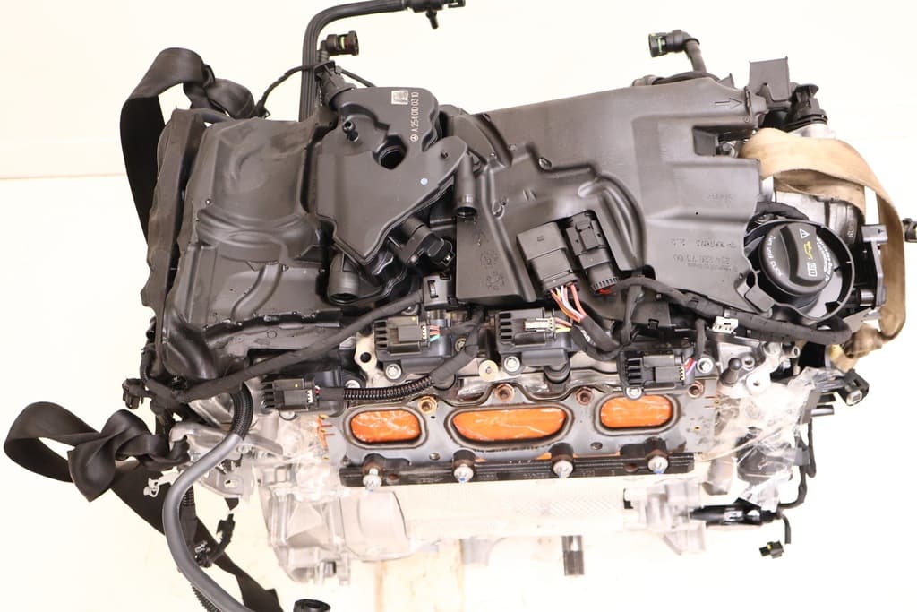 Moteur M 254.920 — vue 4
