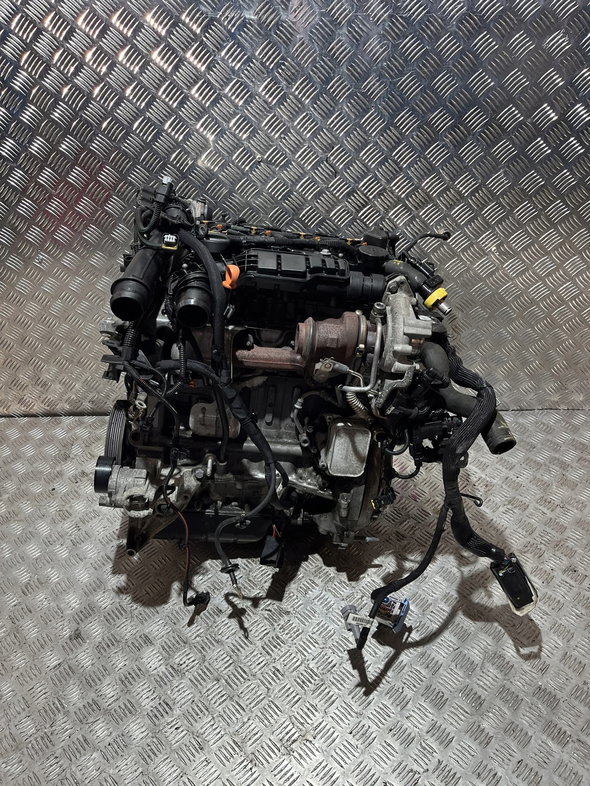 Moteur D 15 DT (DV5RD) - Image 1