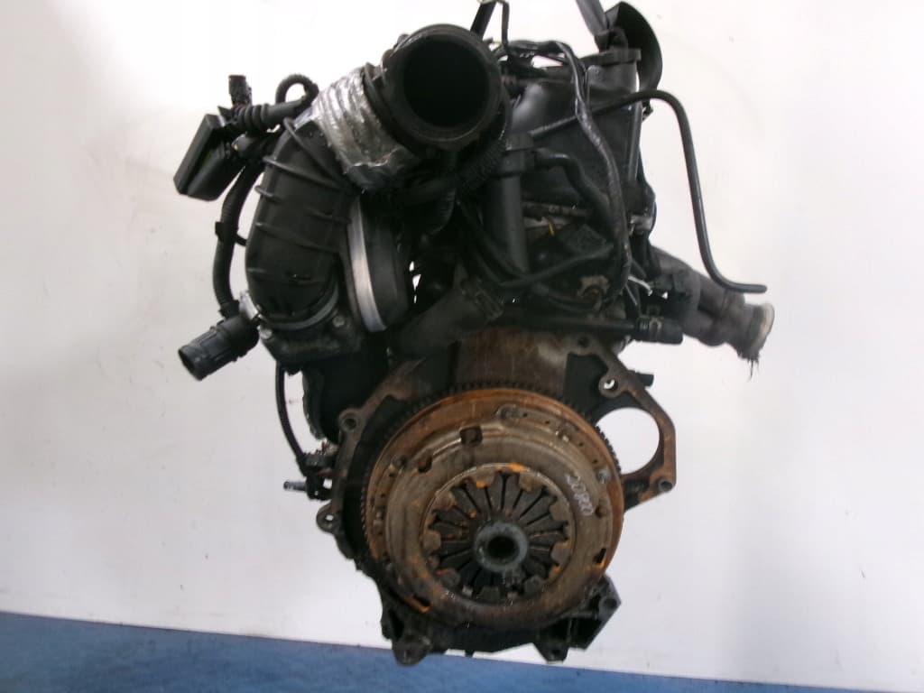 Moteur W10 B16 A — vue 2