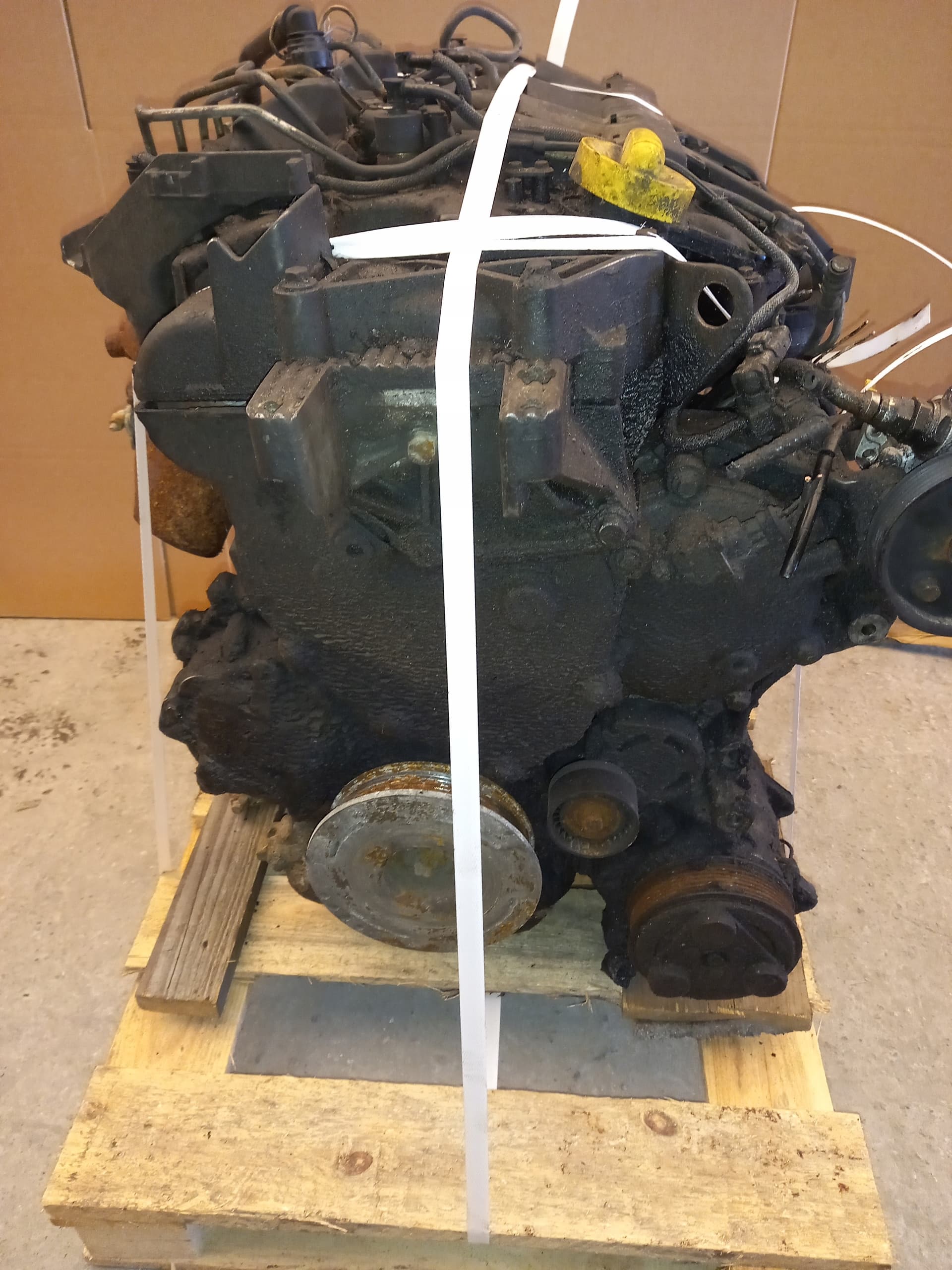 Moteur G9U 754 — vue 5