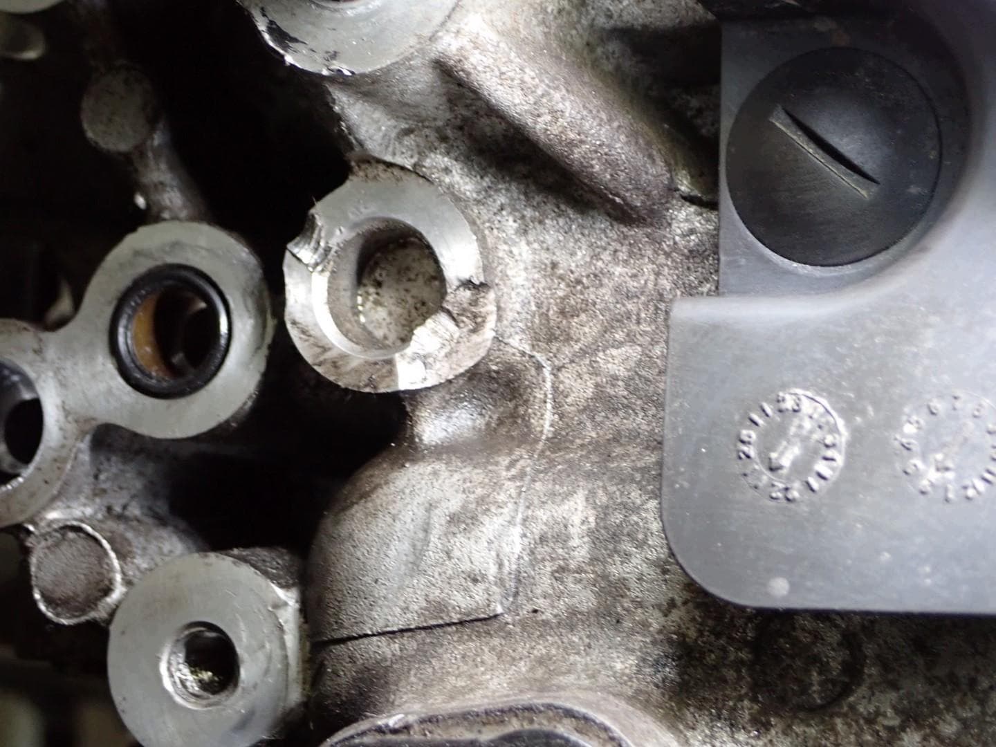 Moteur EM16 — vue 8