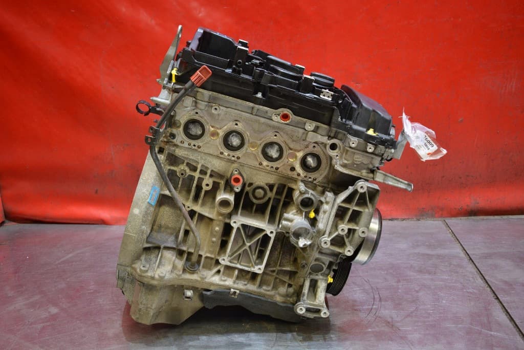 Moteur M 112.914 — vue 9