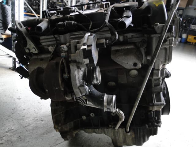 Moteur D20DT — vue 3