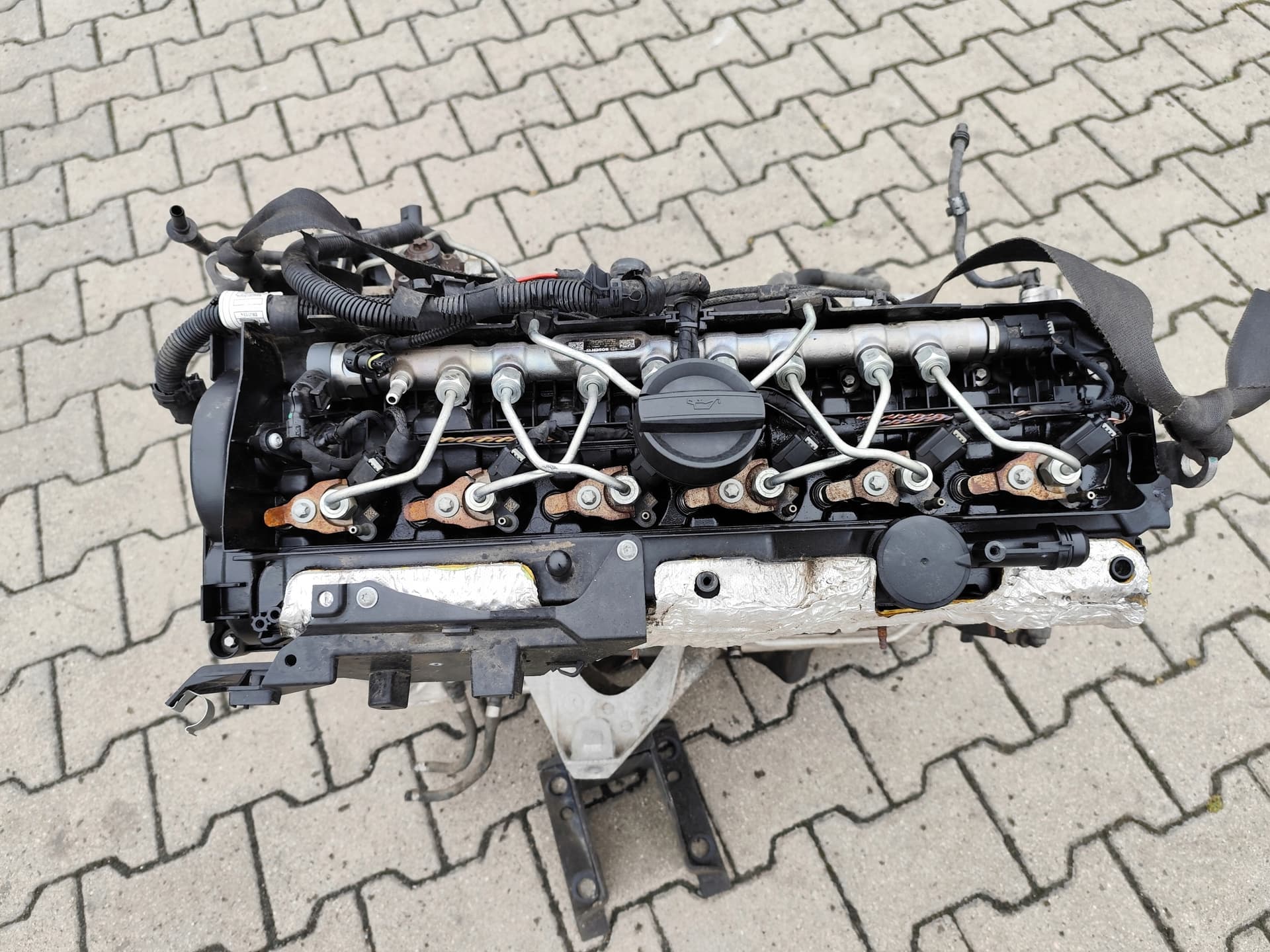 Moteur B57 D30 A — vue 3