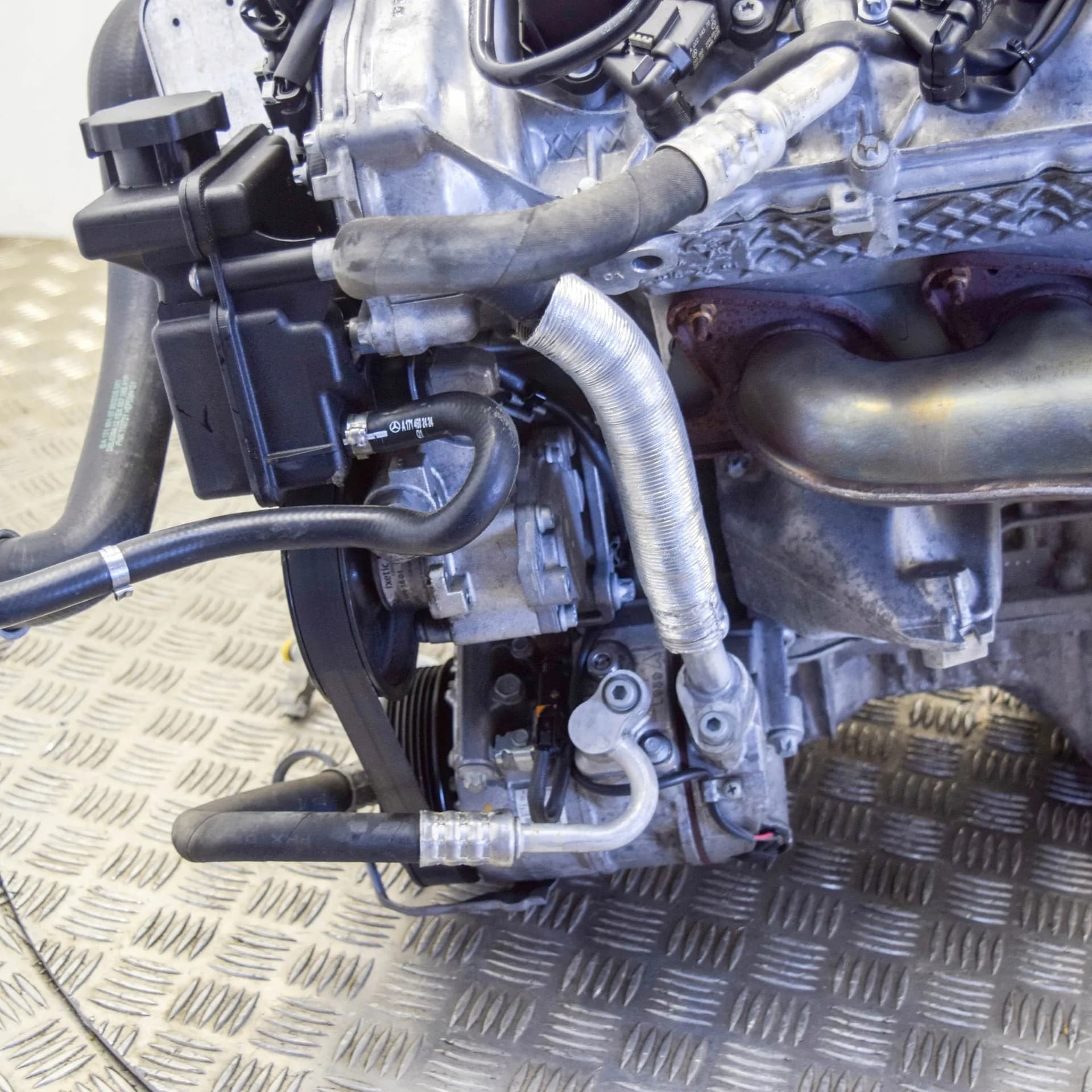 Moteur M 272.942 — vue 9