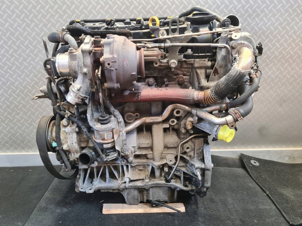 Moteur B 16 DTE pour Opel Insignia