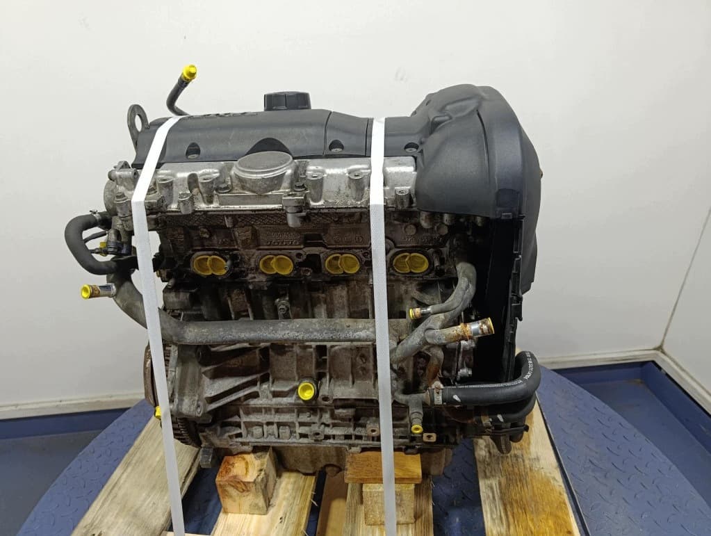 Moteur B 4204 T3 — vue 8