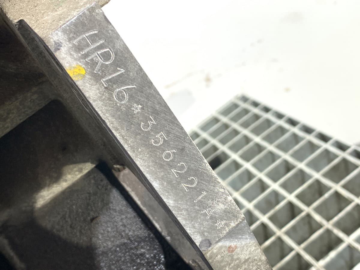 Moteur HR16DE — vue 5